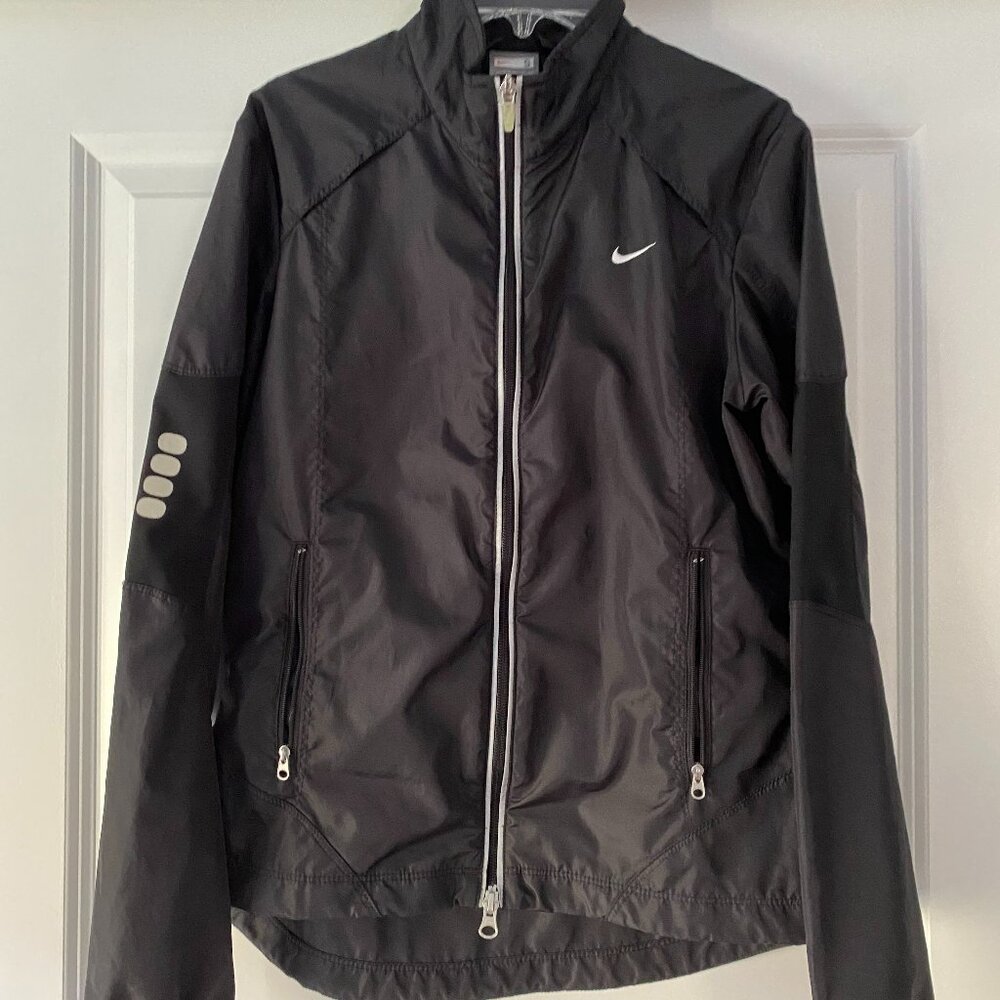 Nike Women's Black Running Windbreaker, Size Small